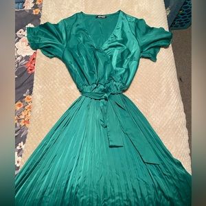 BTFBM Wrap V Neck Casual Dress Size Medium